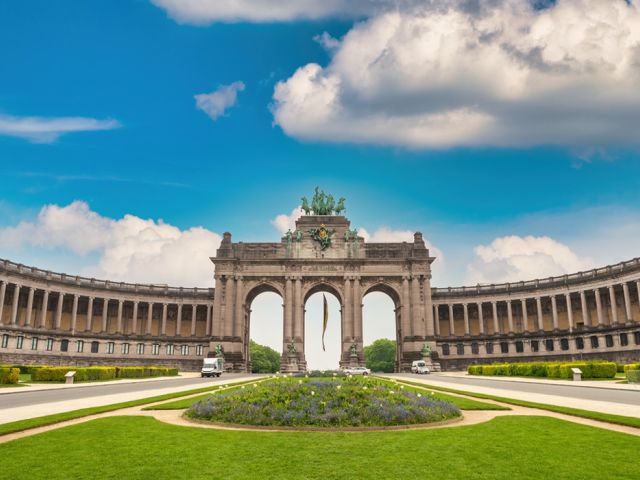 Maxi Benelüx & Paris & Alsace Turu Pegasus Hava Yolları İle 7 Gece (AMS-BSL)