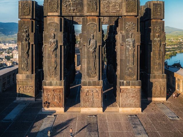 Vizesiz Elegant Tiflis Turu Türk Hava Yolları İle 3 Gece (Ekstra Turlar Dahil) (TBS-TBS)