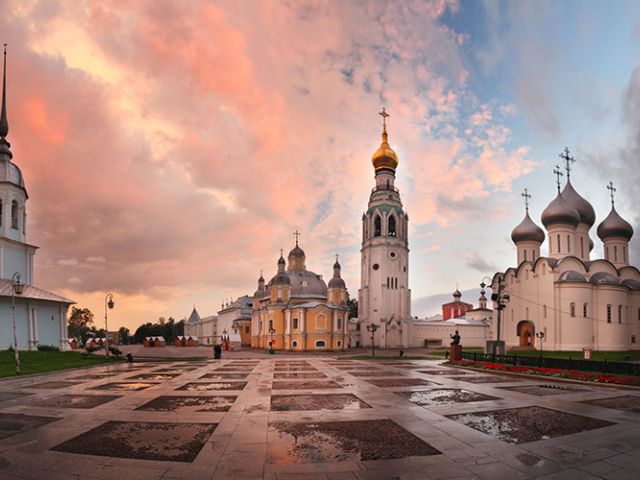 Kurban Bayramı Özel Moskova & St. Petersburg Turu Türk Hava Yolları İle 5 Gece (VKO-LED)