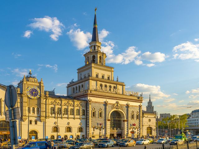 St. Petersburg & Moskova Turu Pegasus Hava Yolları İle 5 Gece (Şehir Turları ve Hızlı Tren Bileti Dahil) (LED-VKO)