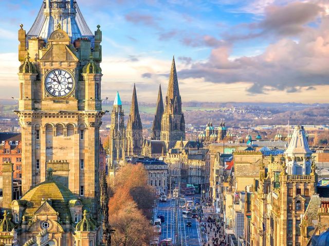 Elegant Royal Britanya 4 Ülke Turu Türk Hava Yolları İle 8 Gece (Ekstra Turlar Dahil) (LHR-DUB)