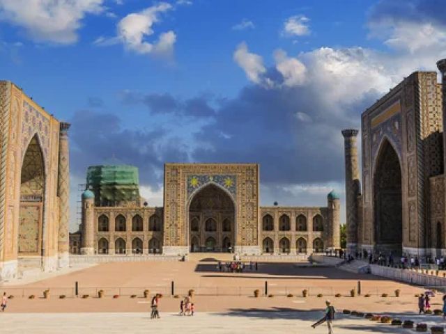 Ramazan Bayramı Özel Özbekistan Turu Türk Hava Yolları İle 5 Gece (SKD-TAS) (Tüm Turlar ve Akşam Yemekleri Dahil )