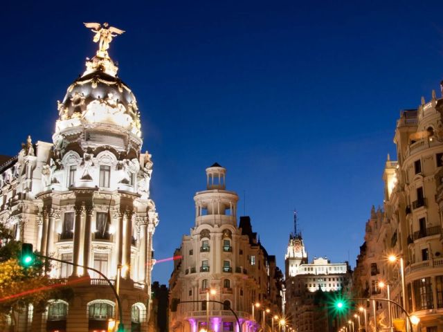 Büyük İspanya & Endülüs Turu Türk Hava Yolları ile 7 Gece