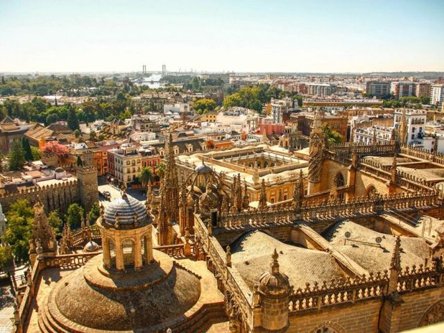 Büyük İspanya & Endülüs Turu Türk Hava Yolları ile 7 Gece
