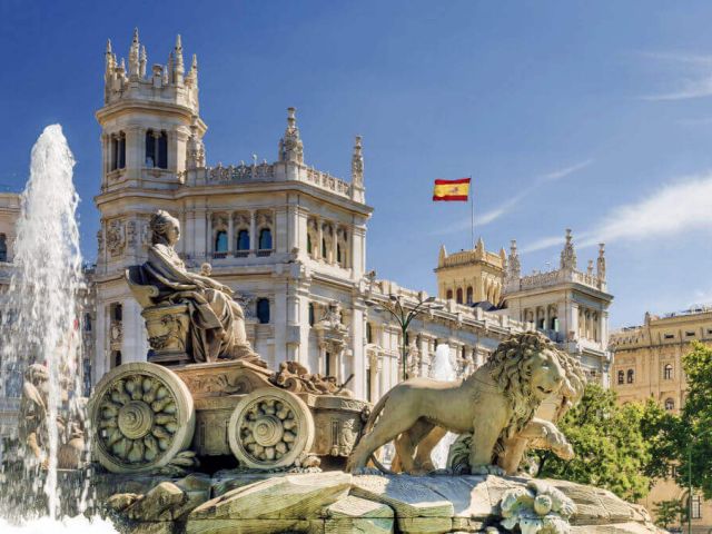 Madrid & Valencia & Barcelona Turu Ajet Hava Yolları İle 4 Gece (Şehir Turu Dahil) (PNA-PNA)