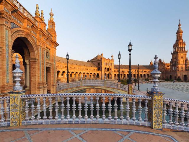 Elegant İspanya & Fas Turu Pegasus Hava Yolları İle 7 Gece (Ekstra Turlar Dahil) (SVQ-CMN)