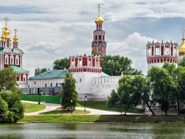 St. Petersburg & Moskova Turu Türk Hava Yolları İle 5 Gece (LED - VKO)