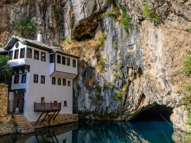 Mostar & Budva & Saraybosna Turu Pegasus Hava Yolları ile 4 Gece