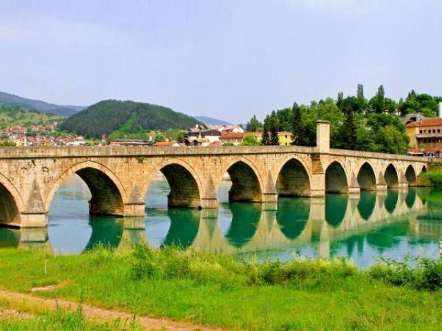 Prag & Budapeşte Turu Pegasus Hava Yolları ile 4 Gece