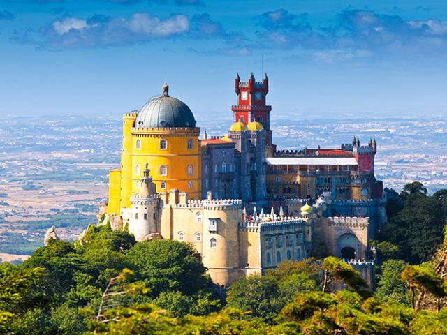 Maxi Portekiz Turu Ajet Hava Yolları İle 4 Gece (LEN-SCQ)