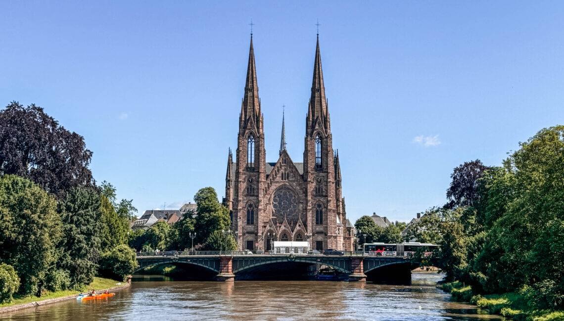 İzmir Çıkışlı Görkemli Rüya Üçgeni İsviçre & Fransa & Almanya Turu SunExpress Hava Yolları İle 4 Gece (Kış Dönemi) 