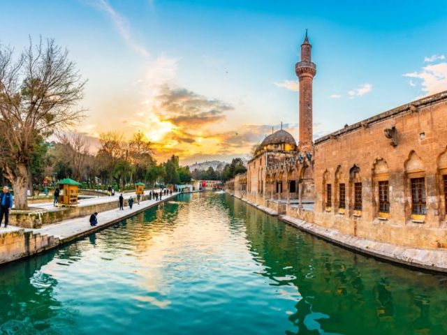 İstanbul Çıkışlı Uçaklı Butik Şanlıurfa Mardin Diyarbakır Turu 2 Gece Otel Konaklamalı (1 Mayıs Özel)