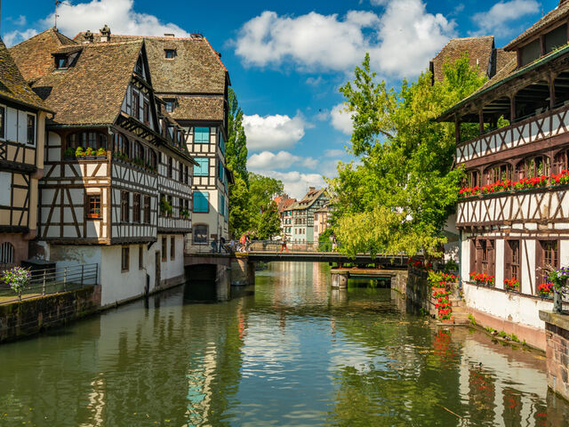 Ramazan Bayramı Özel Comfort Alsace & Fransa & Almanya & İsviçre Turu Pegasus HY İle 3 Gece (Tüm Turlar Dahil)