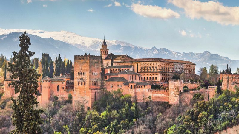 Elegant Mega Portekiz ve Endülüs Turu Türk Hava Yolları İle 7 Gece (Ekstra Turlar Dahil) (AGP-OPO)