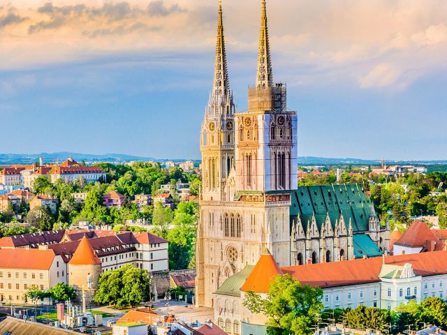 Mega Promosyon Slovenya & Avusturya & Hırvatistan Şaheserleri Turu Pegasus Hava Yolları İle 3 Gece