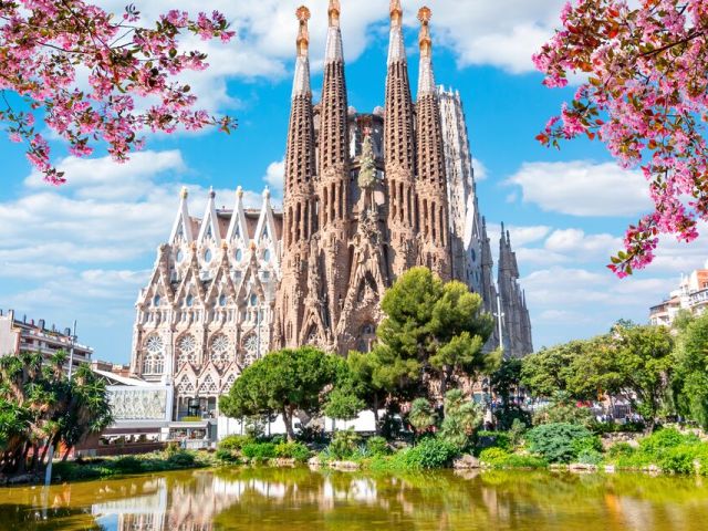 Madrid & Valencia & Barcelona Turu Özel Hava Yolları İle 4 Gece (Şehir Turu Dahil) (VIT-VIT)